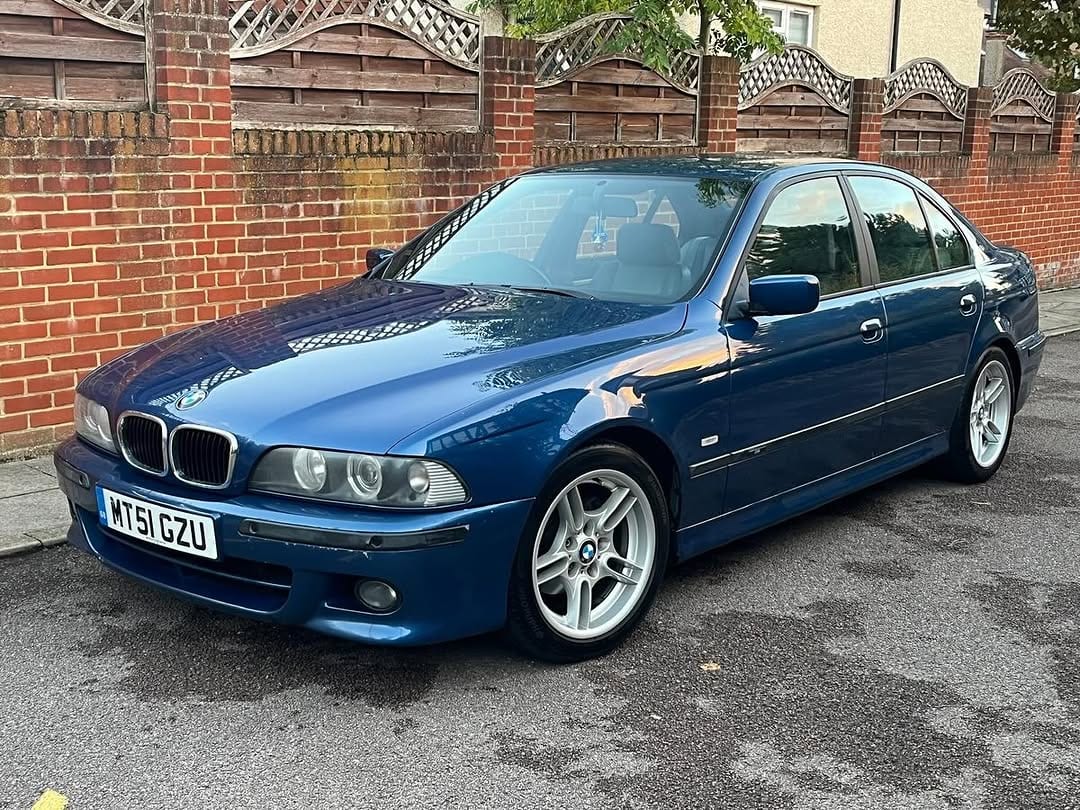 2001 BMW 5 Series 525i M Sport (E39)