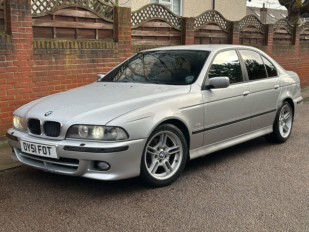 2001 BMW 5 Series (E39)