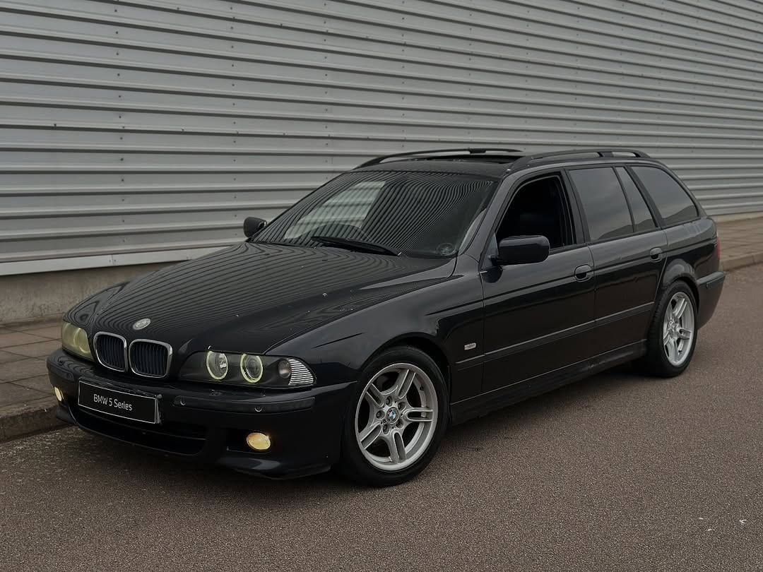 2001 BMW 530i Auto (E39)