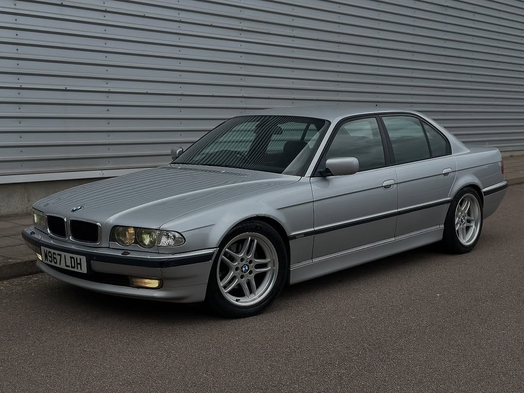 2000 BMW 7 Series 728i Sport (E38)