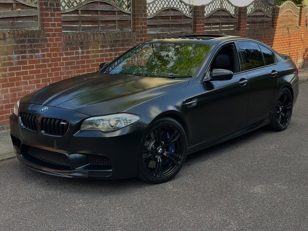 2013 BMW M5 4.4 V8 Twin-Turbo (F10)