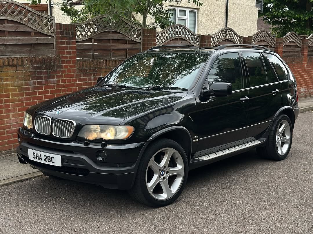 2002 BMW X5 4.6is V8 (E53)