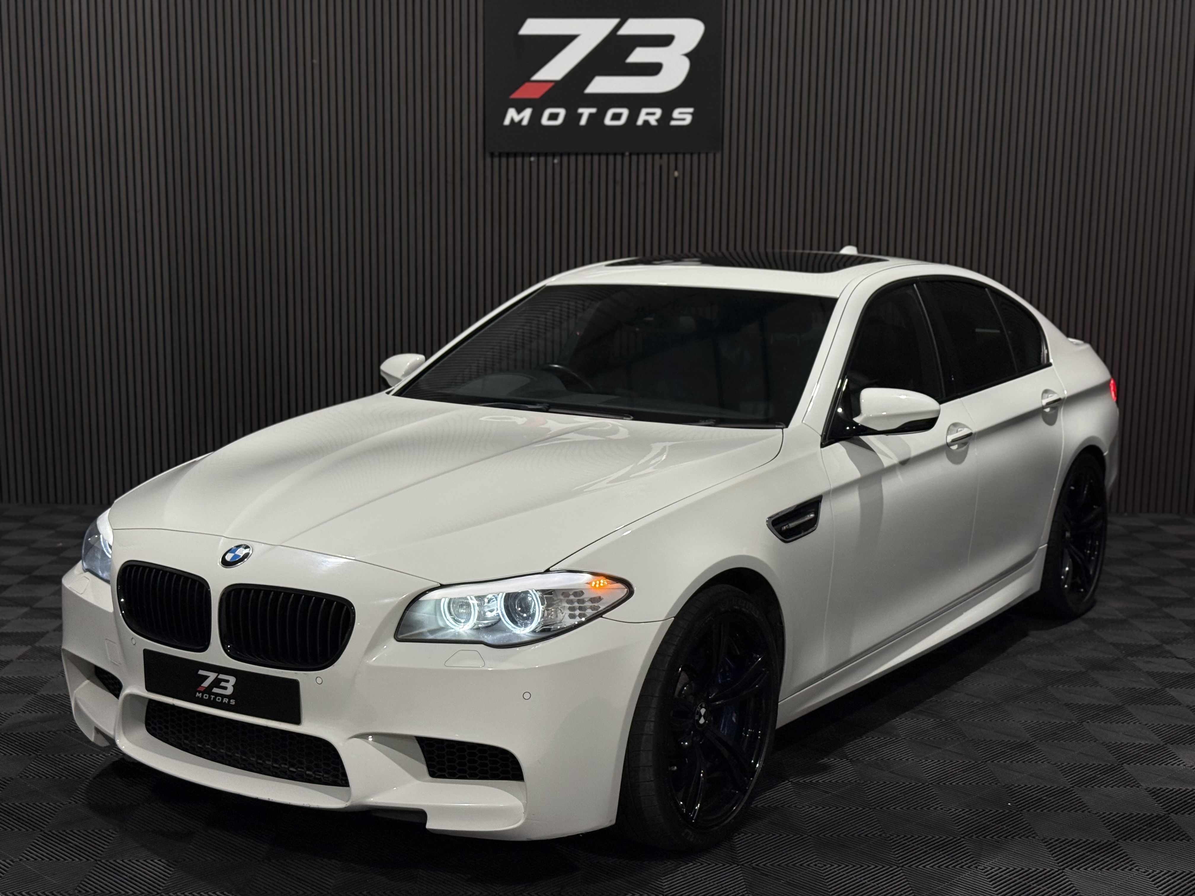 2012 BMW F10 M5 4.4 V8