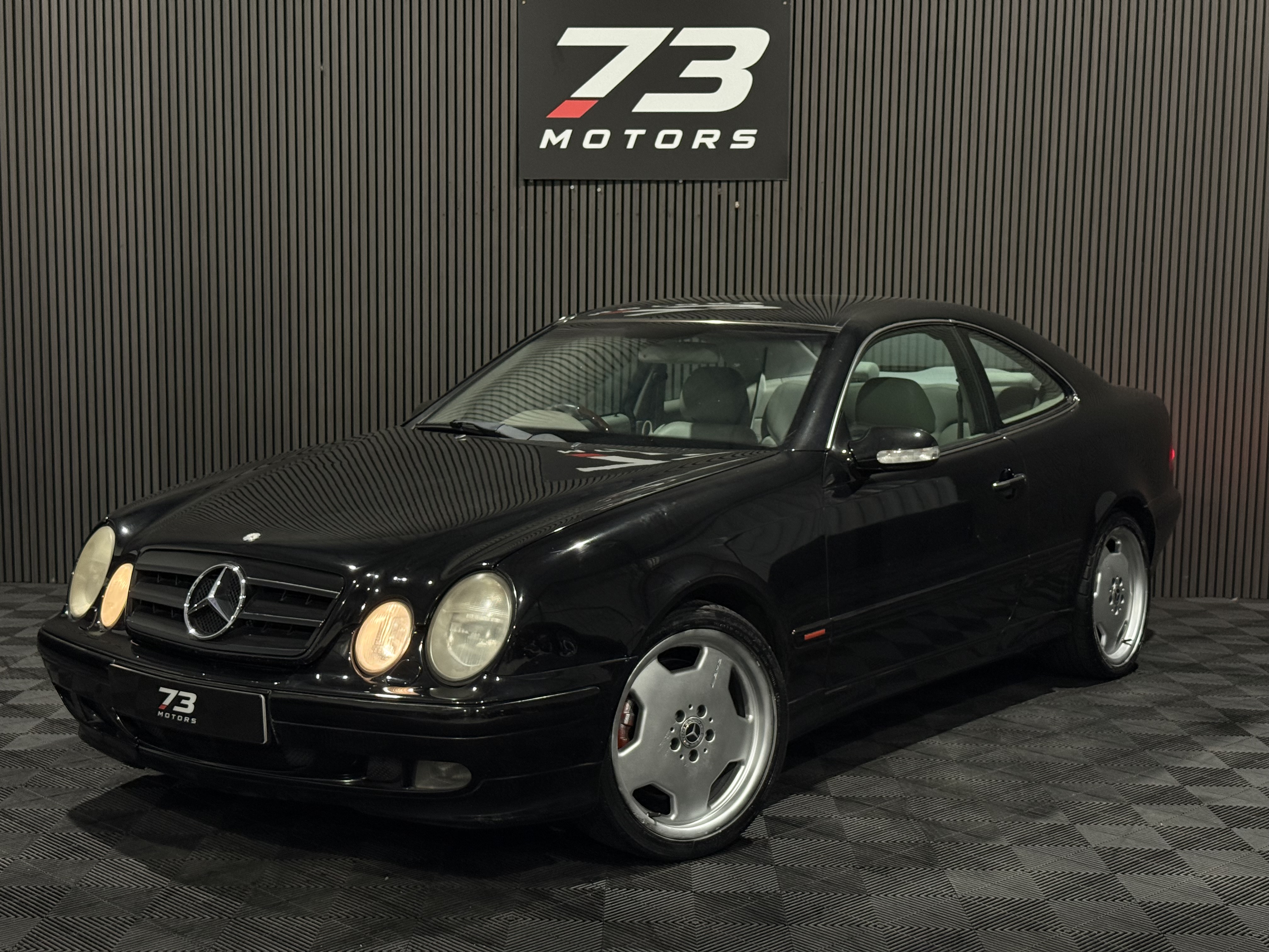 Mercedes-Benz CLK 430 4.3 V8